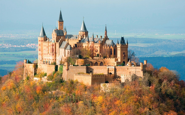 1 Hohenzollern-Castle-Germany-001