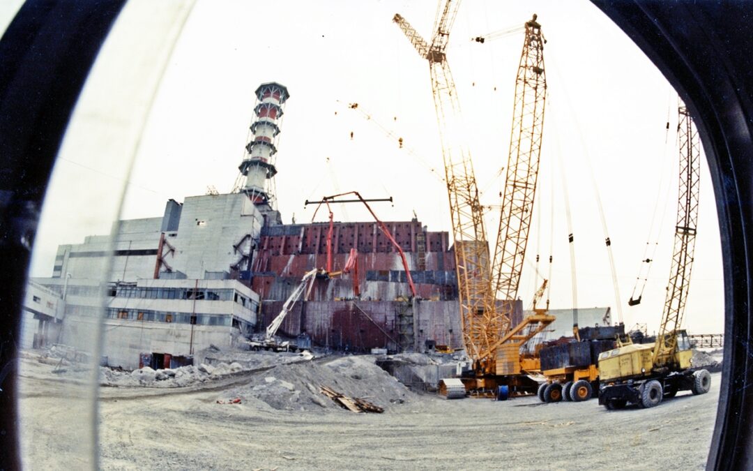 Cernobîl ’86: Decontaminare sau construcția unui reactor nou?