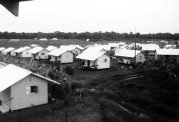 Jonestown_Houses
